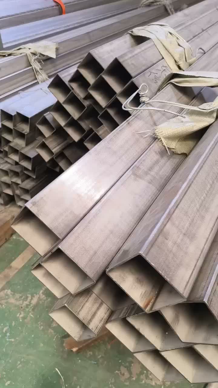 青海省不锈钢管材市场行情：价格波动原因分析