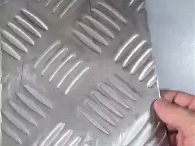 不锈钢花纹板应用场景