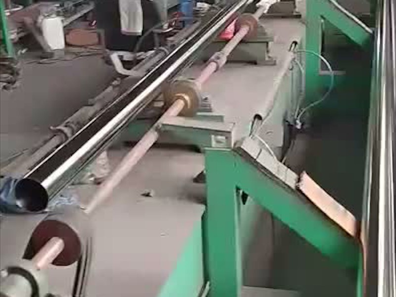 不锈钢管材近景