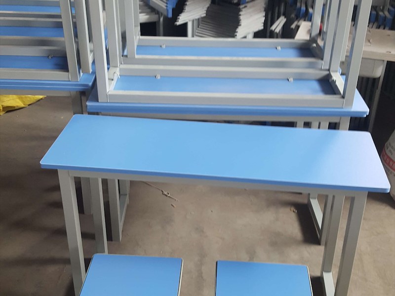 马鞍山市小学生课桌椅