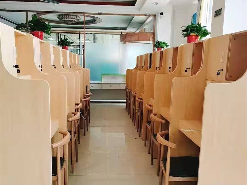 呼和浩特市拼豆自习桌