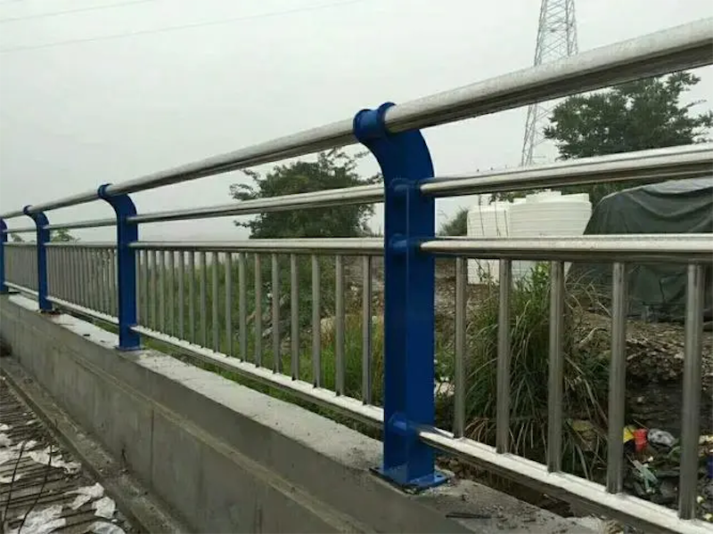 大桥护栏