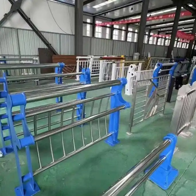 304不锈钢护栏