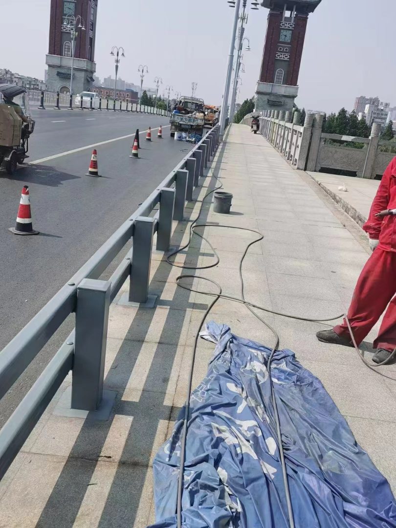 桥梁钢护栏
