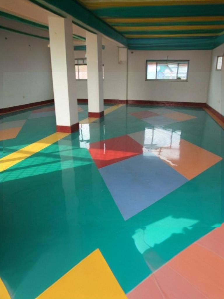 环氧彩砂地坪