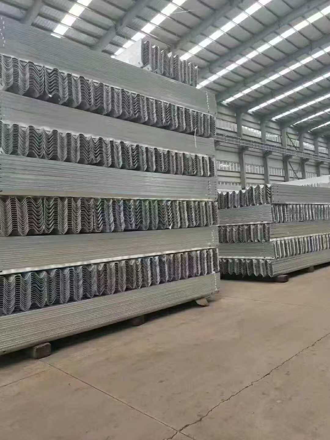 永州市宁远县混凝土桥梁护栏的耐久性设计与应用