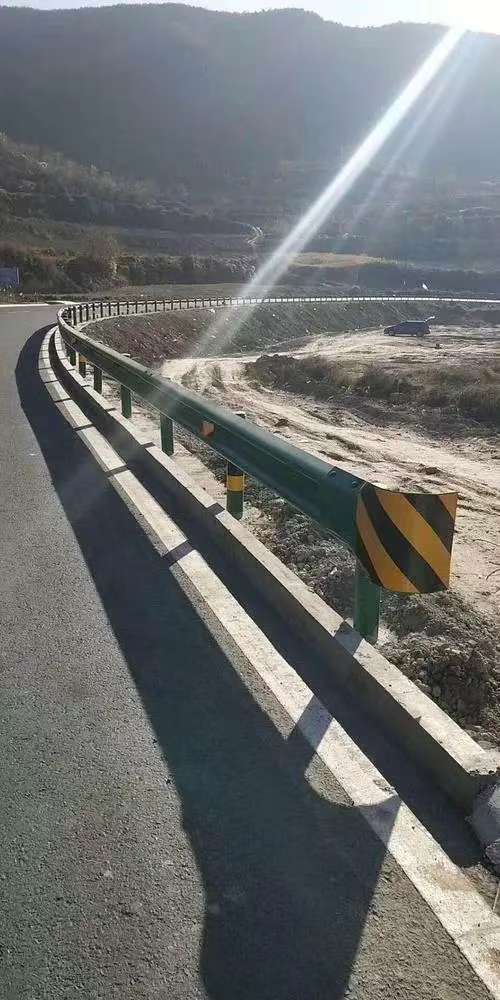 高速公路护栏施工方案：安全与效率并重