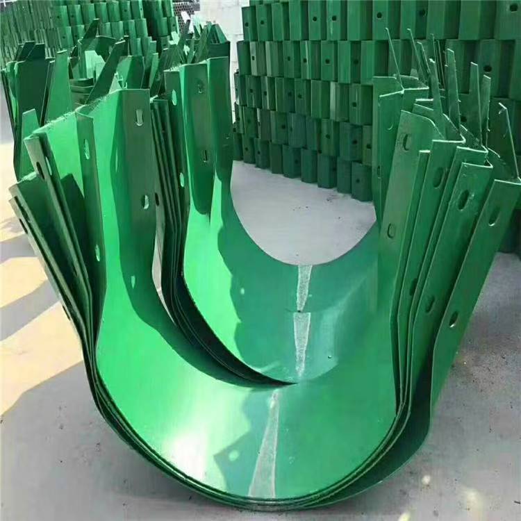 不锈钢桥梁护栏选购指南：材质与工艺对比