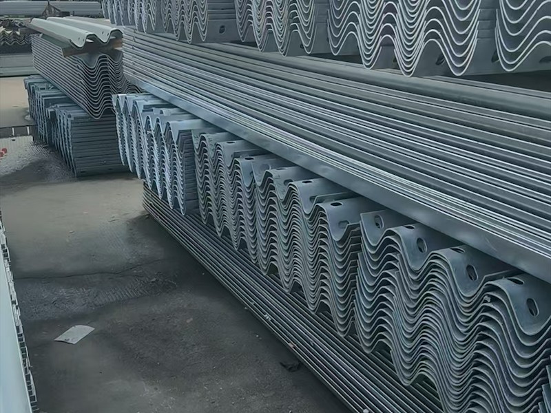 昌江区三波护栏