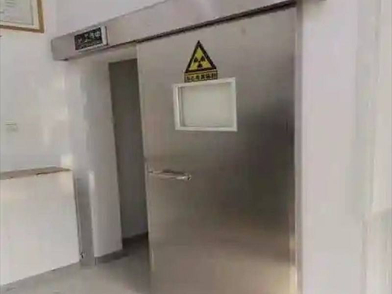 铅门安装实例