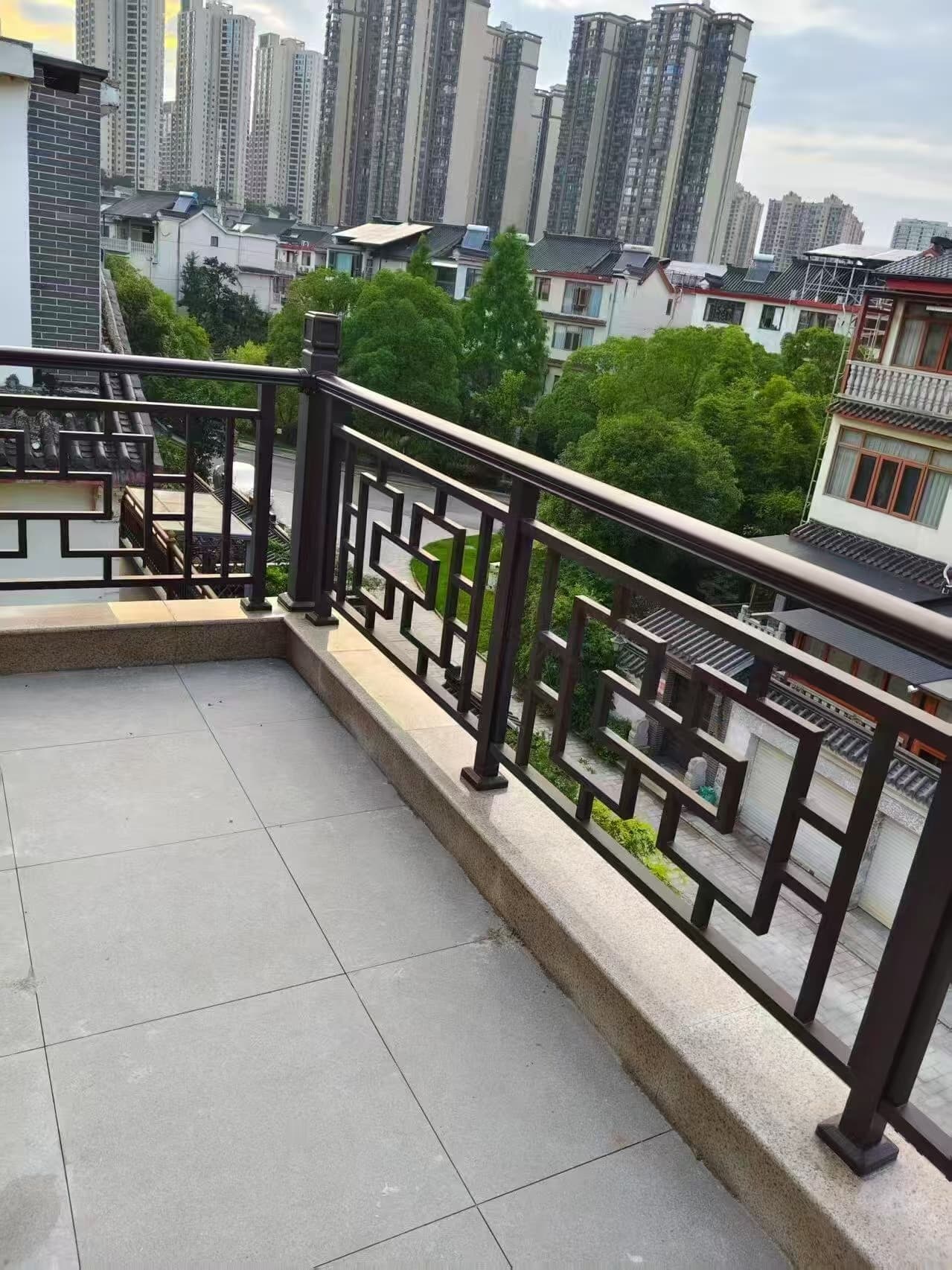 琼海市阳台铝合金护栏