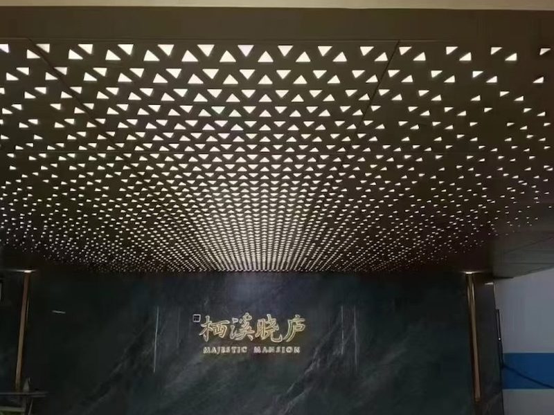 门头冲孔铝单板