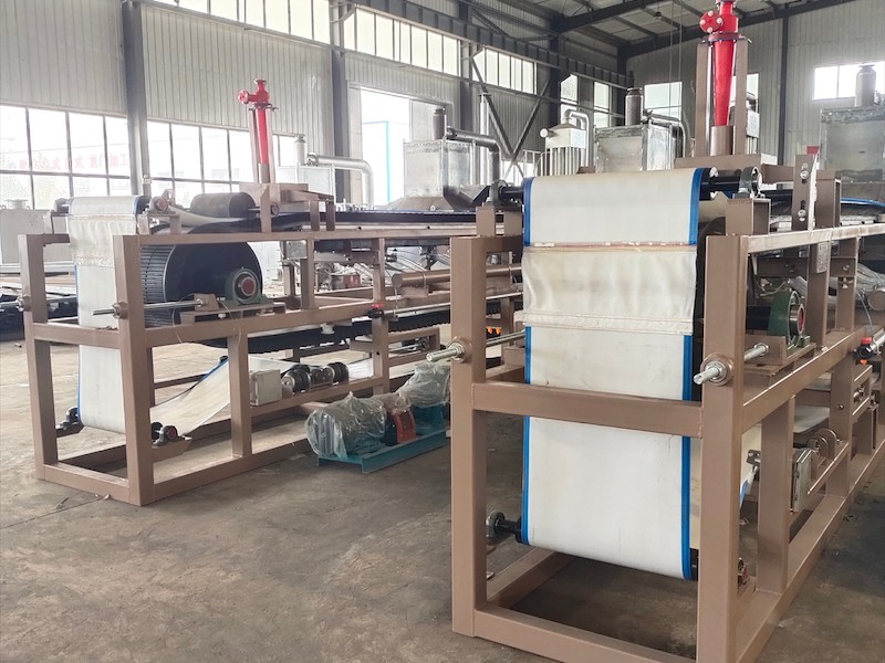 带式真空过滤机工作示意图