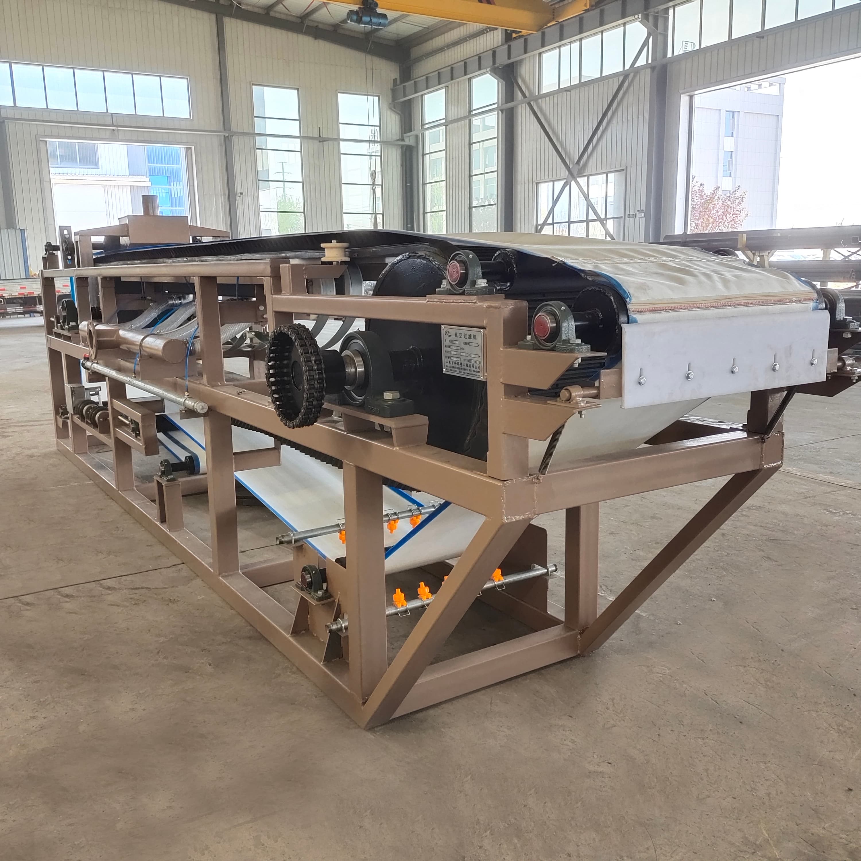 工业过滤机选型指南：真空过滤机适用场景分析