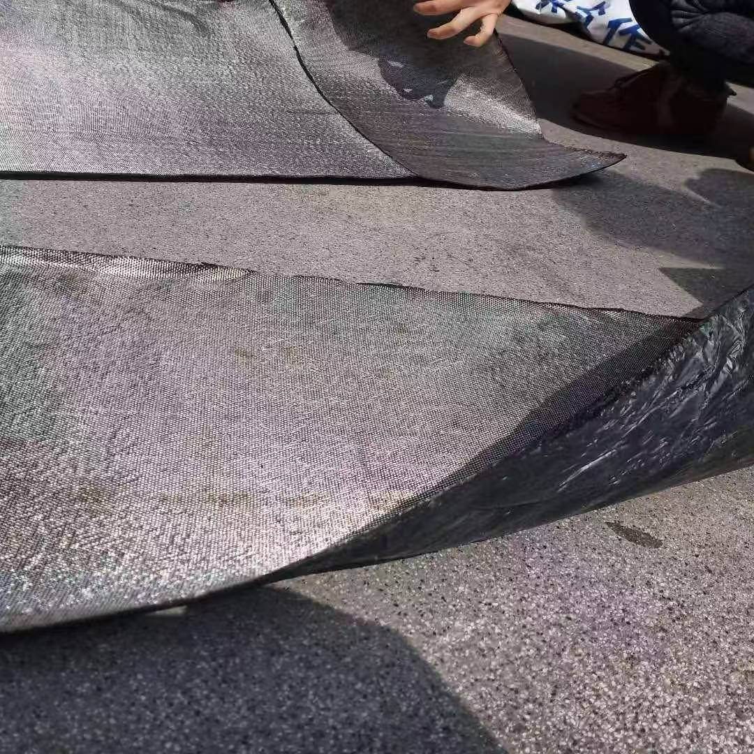 路面抗裂贴