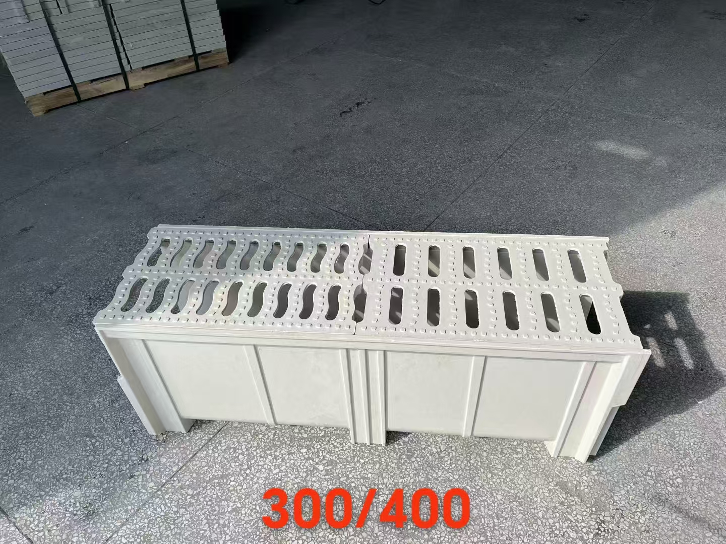 运城市万荣县缝隙式树脂排水沟：隐形排水的美观解决方案
