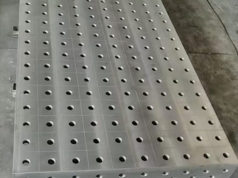三维柔性焊接平台工装夹具