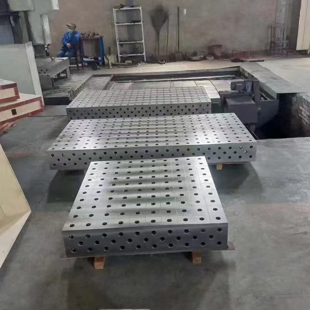 三维柔性焊接平台夹具