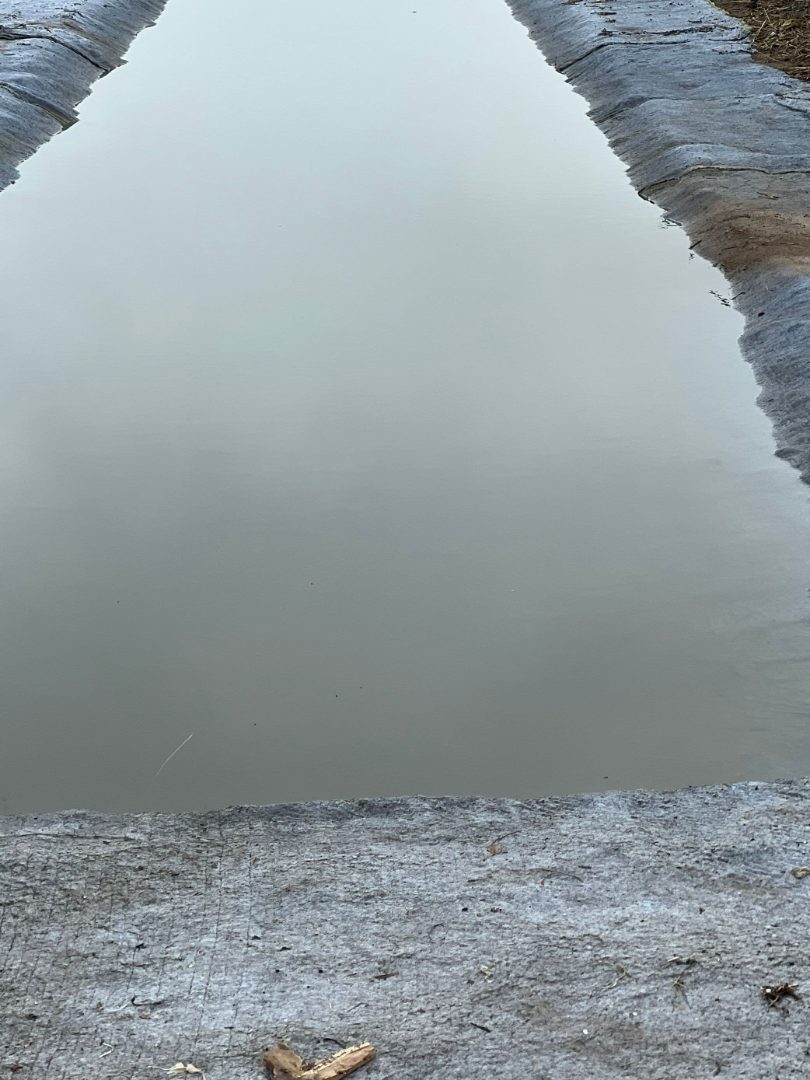 排水沟水泥毯