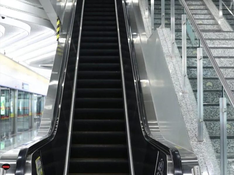 老电梯拆除回收