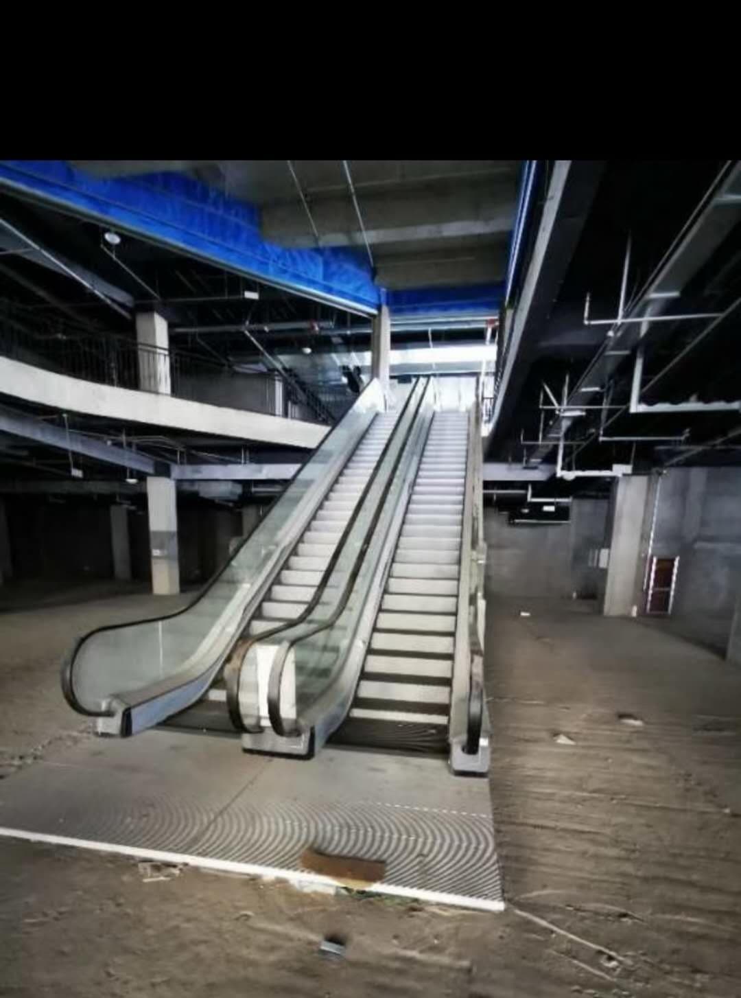 手扶电梯回收