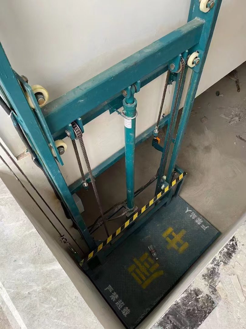 升降机货梯