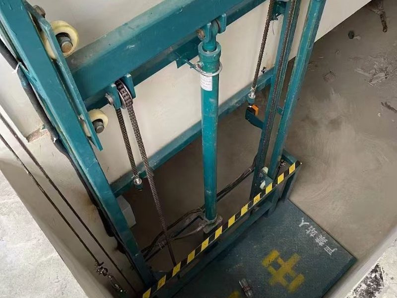 升降机货梯