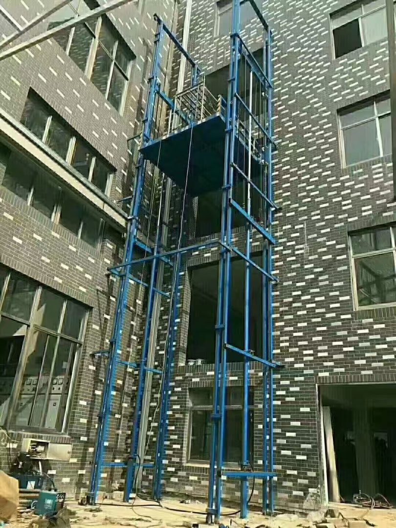 升降机货梯