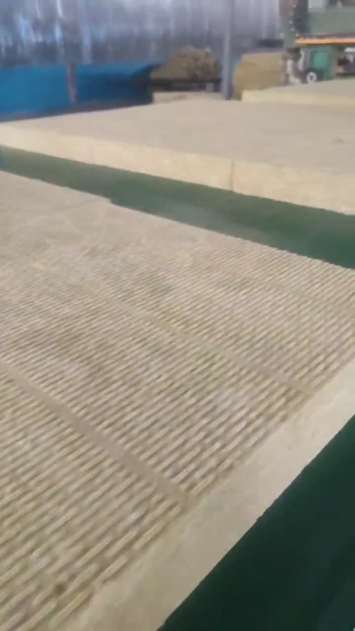 岩棉保温板