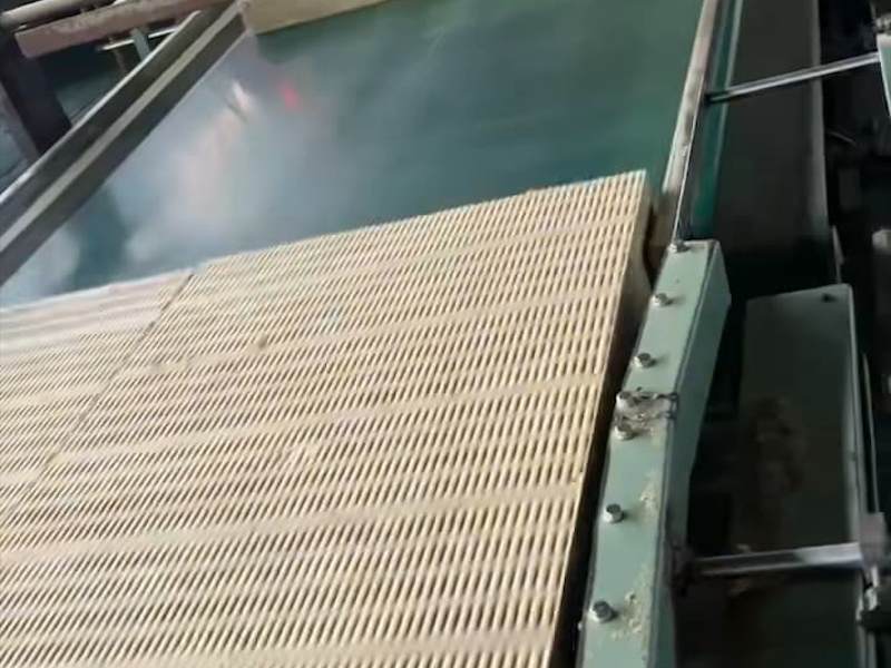 岩棉复合板
