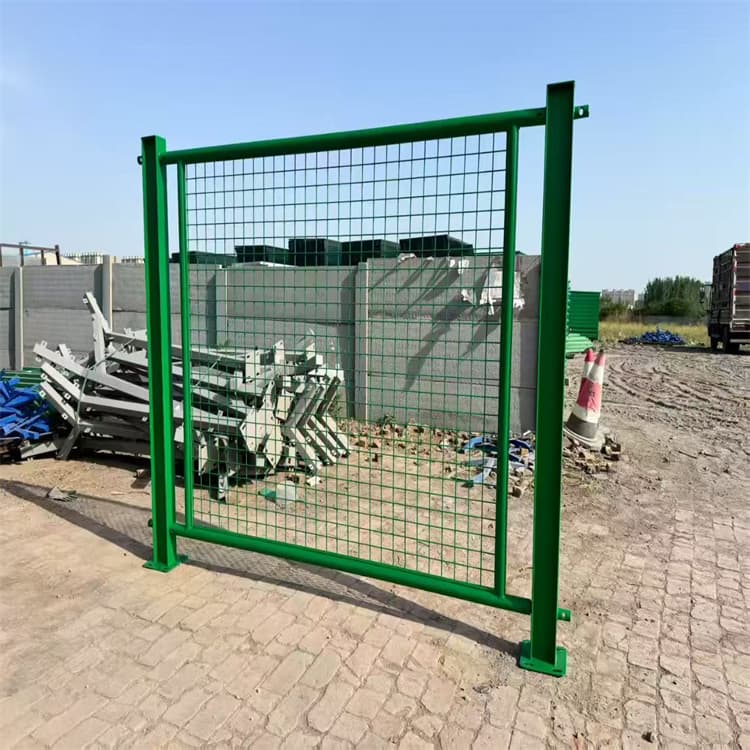 公路铁丝网护栏