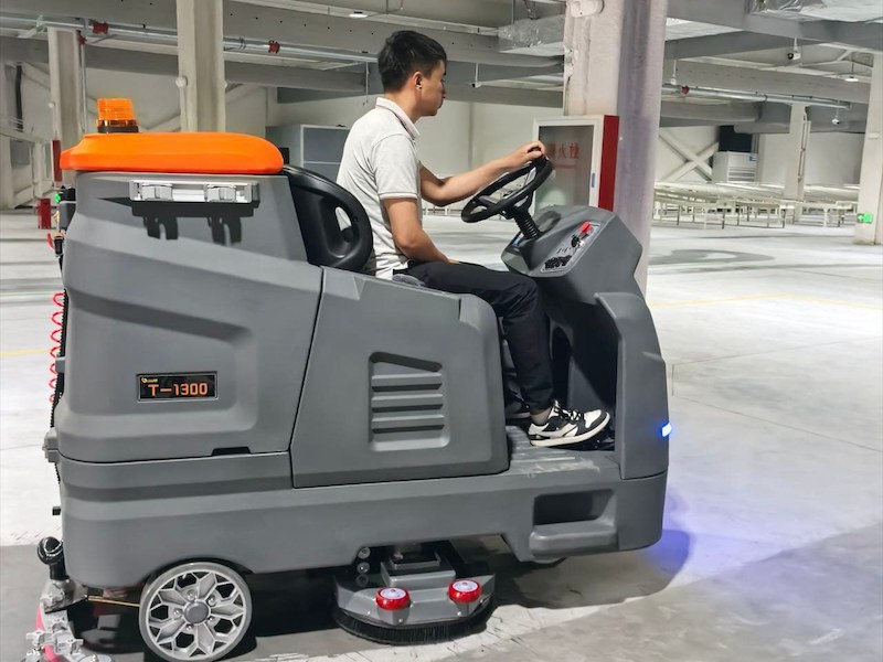 洛阳市工厂车间洗地机