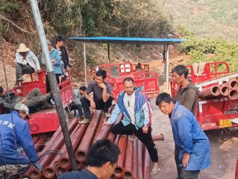打捞水泵