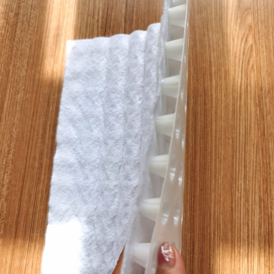 车库顶排水板