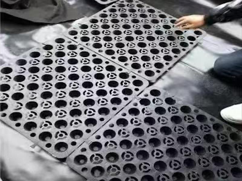 屋顶排水板
