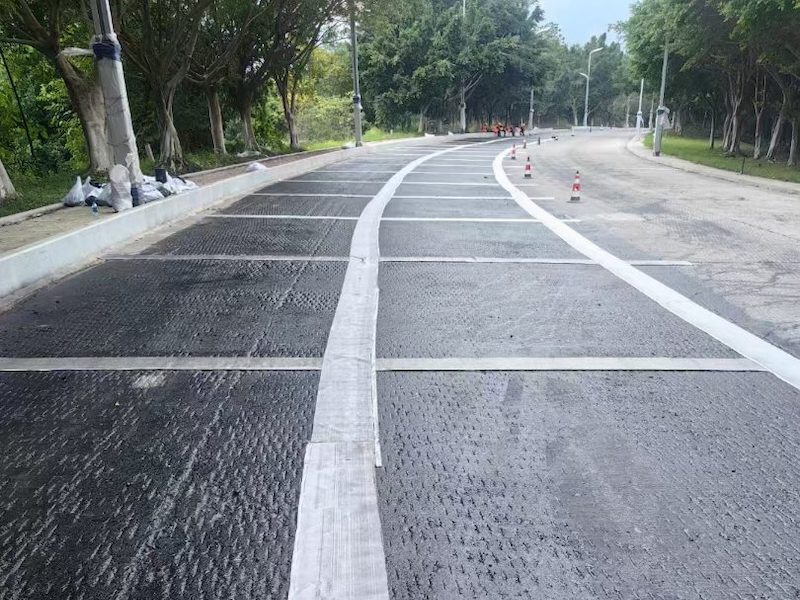 路面防裂贴