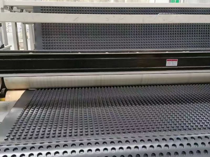 塑料排水板