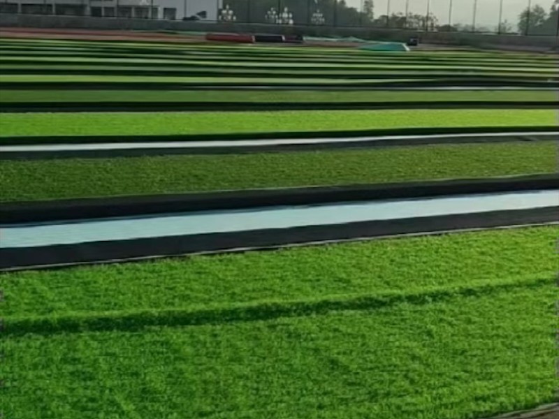 足球场施工效果