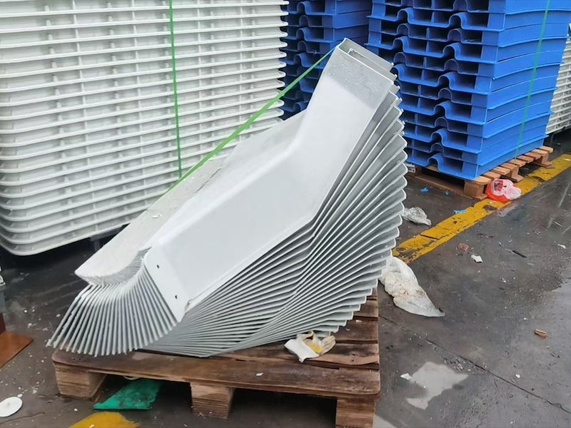 玻璃钢制品生产相关