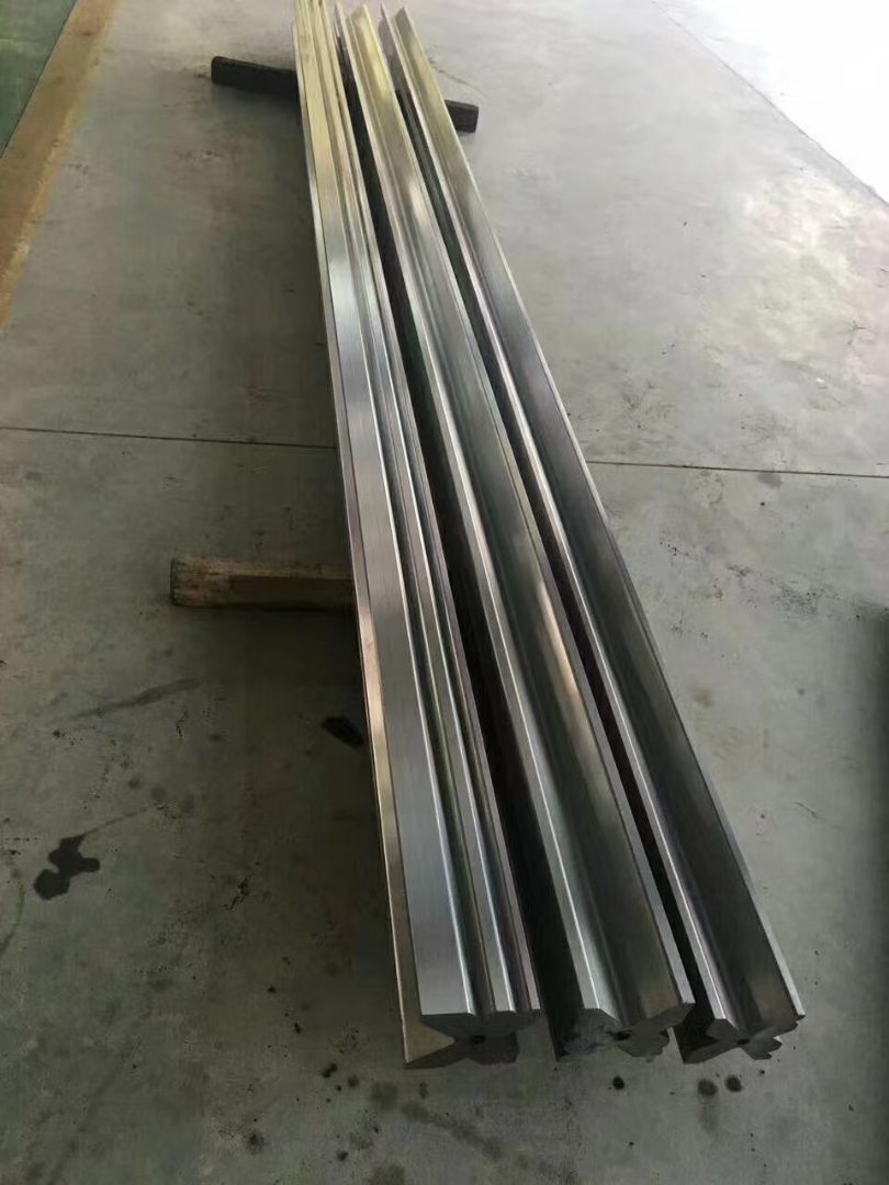v折弯模具
