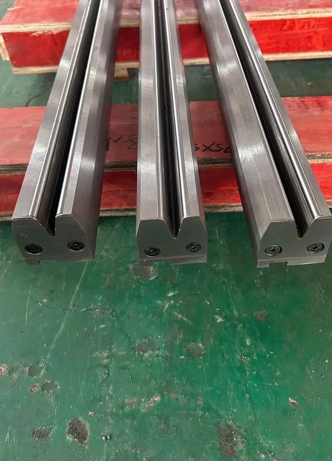 精密折弯模具