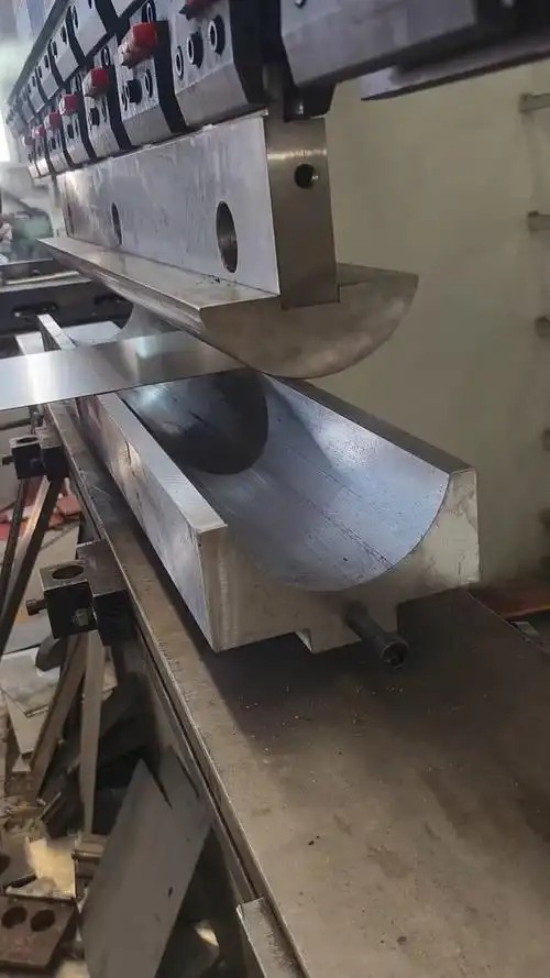 同心折弯模具