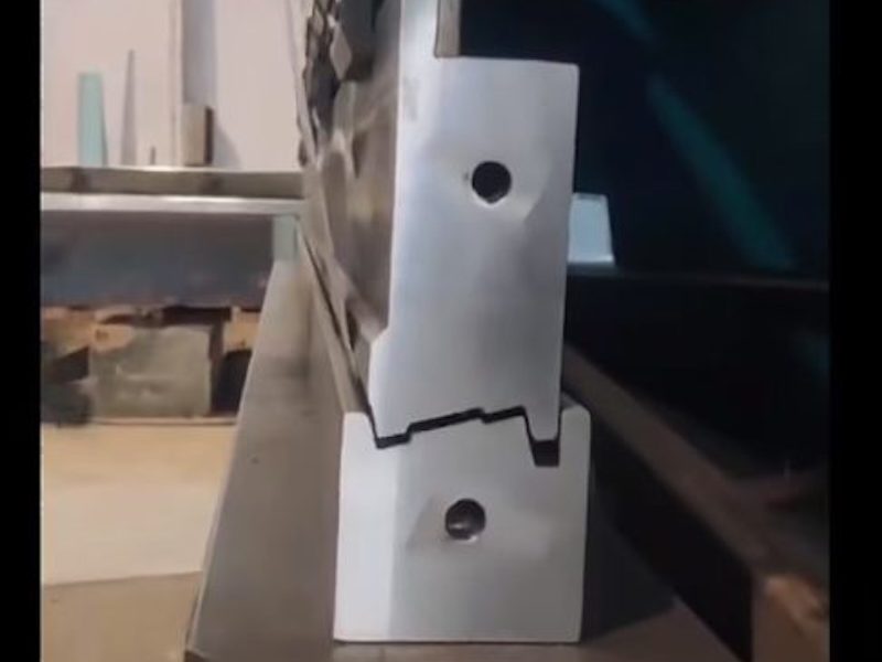 v折弯模具