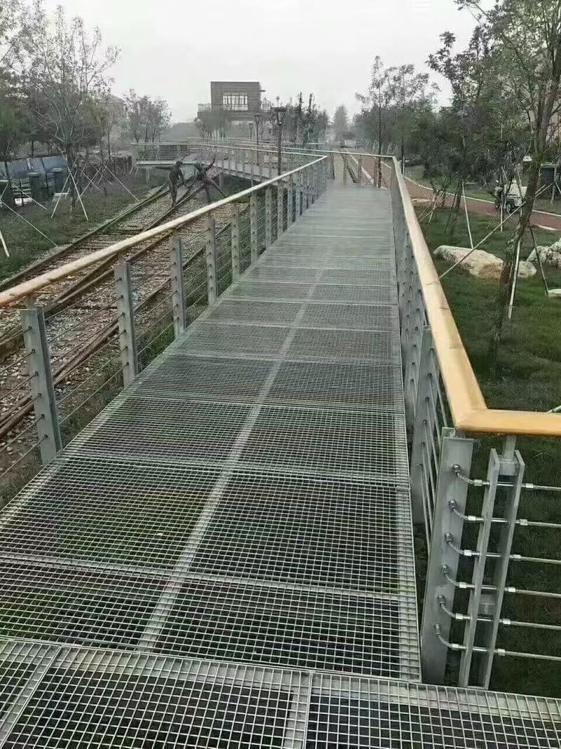 不锈钢钢格栅板应用场景