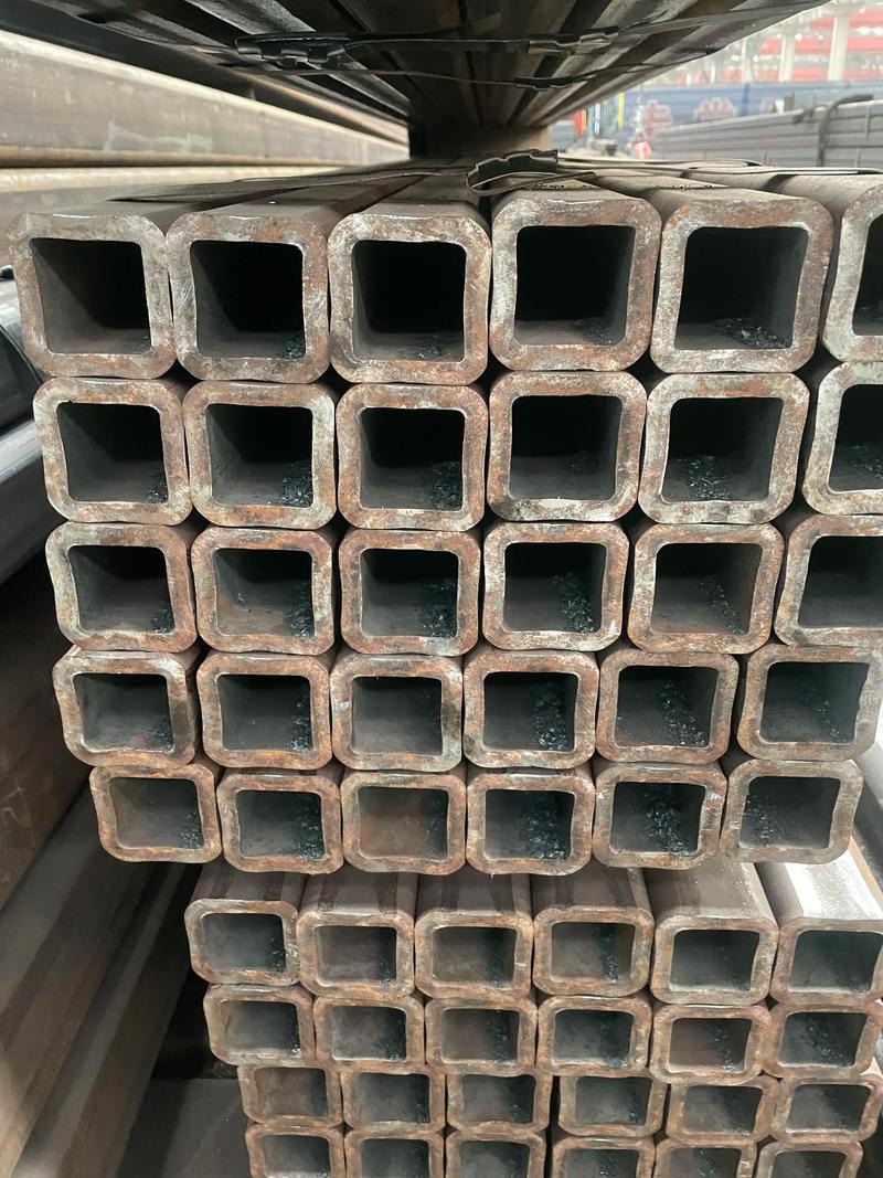 欧标方管