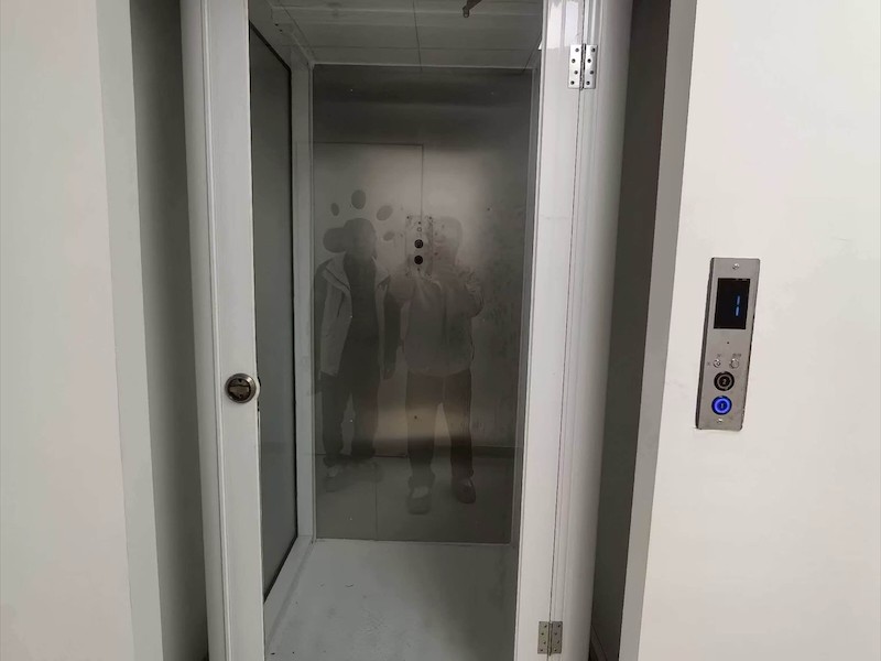 液压升降平台货梯展示
