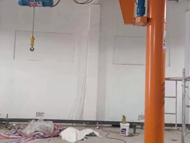 立柱悬臂吊