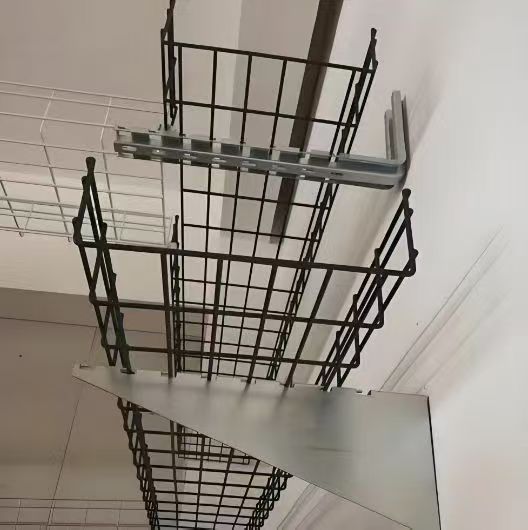 车库电缆桥架