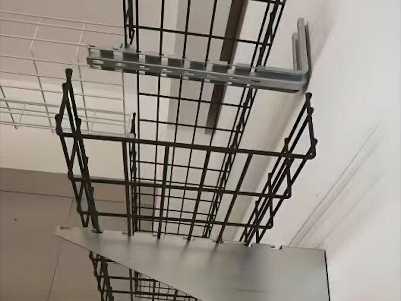 车库电缆桥架