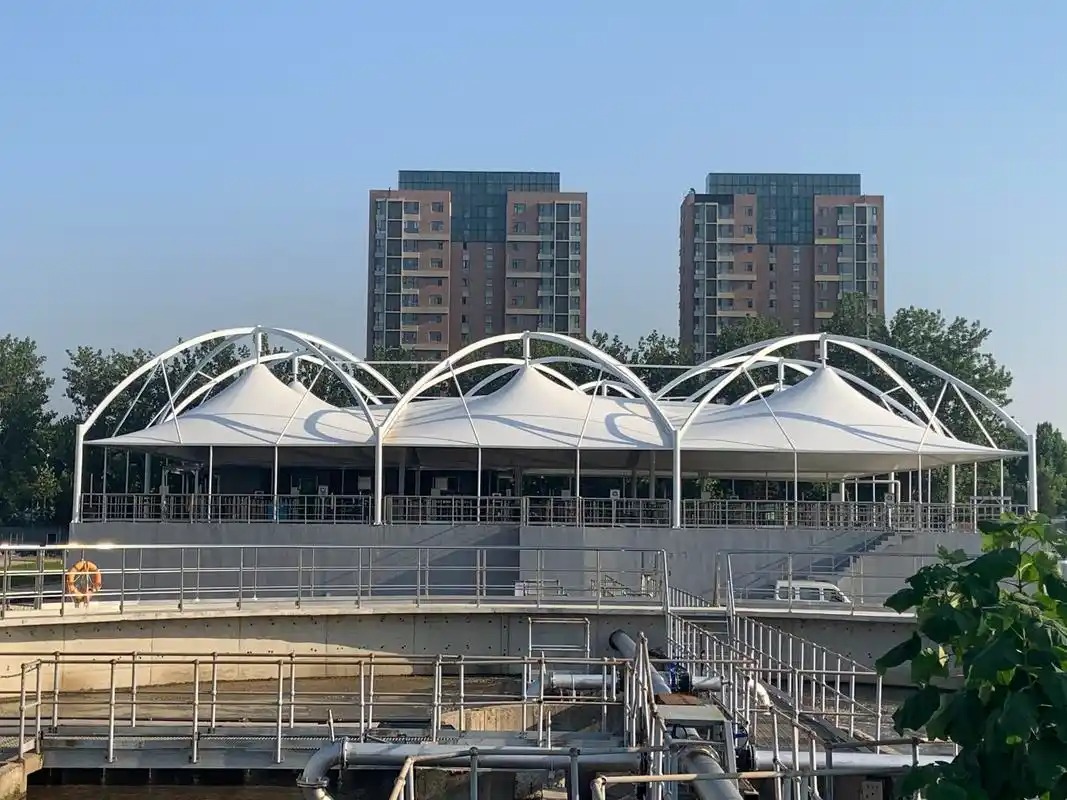 污水池反吊膜